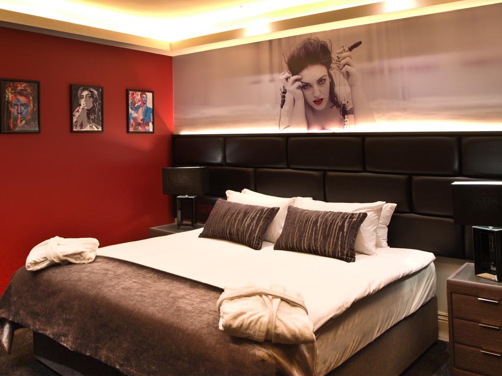 The Residence Hotel غالواي المظهر الخارجي الصورة