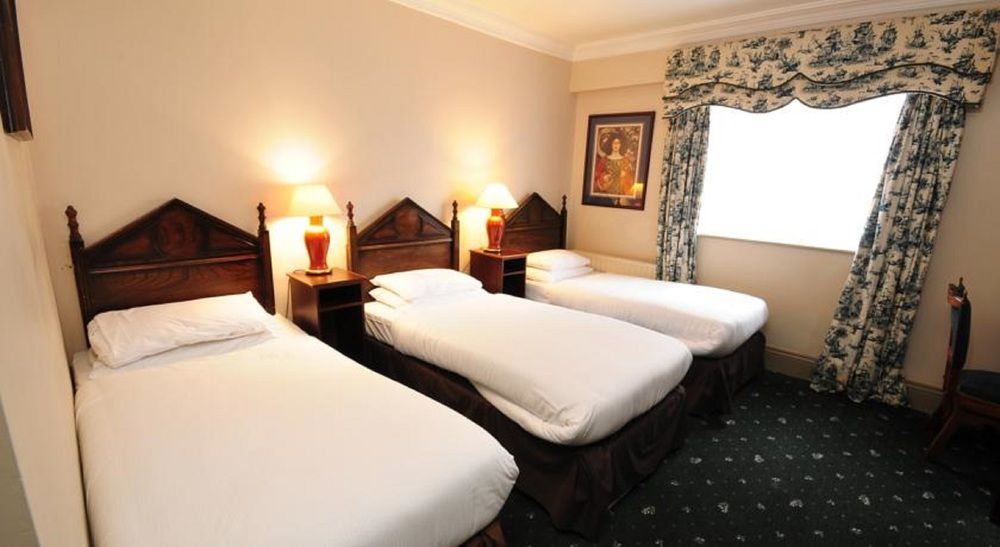 The Residence Hotel غالواي المظهر الخارجي الصورة