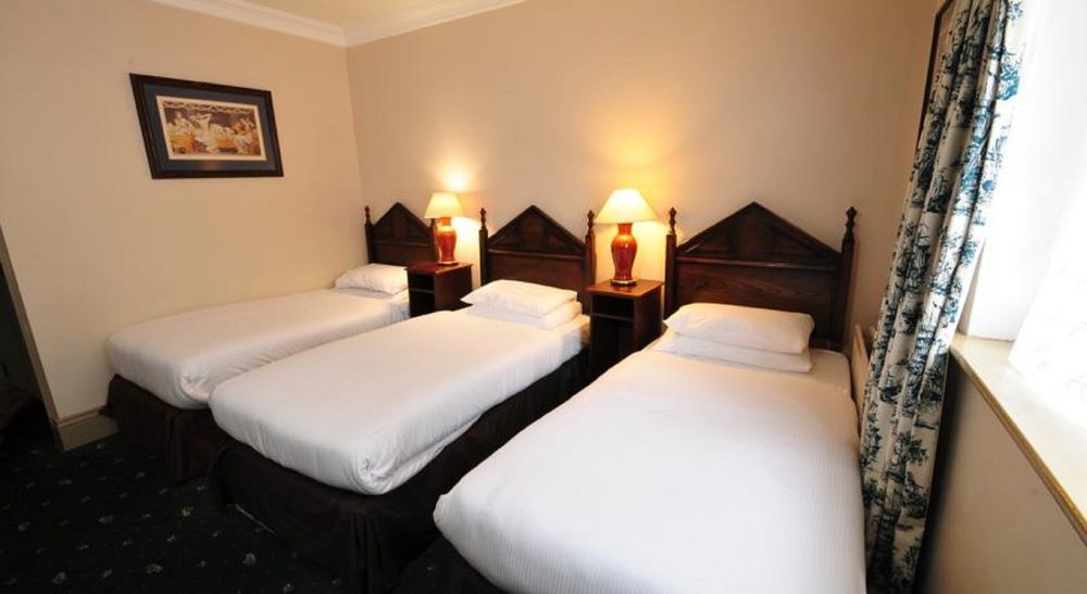 The Residence Hotel غالواي المظهر الخارجي الصورة