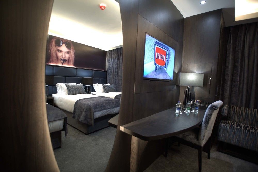 The Residence Hotel غالواي المظهر الخارجي الصورة